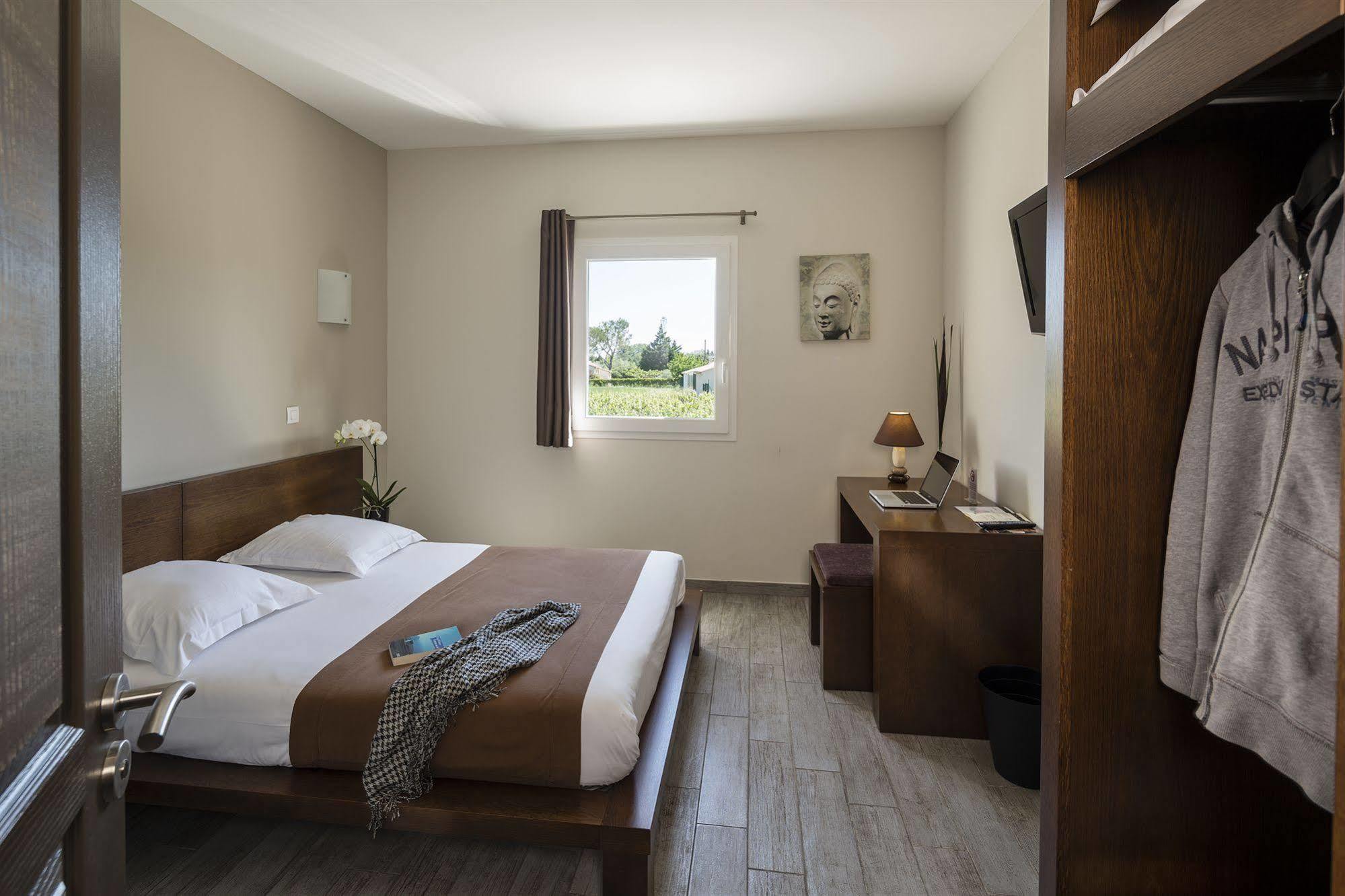 Le Ya'Tis Hotel แซงต์โรรองต์เดส์อาเบรอส์ ภายนอก รูปภาพ